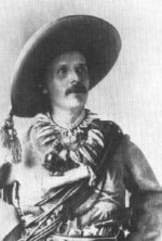 Karl May mit Hut